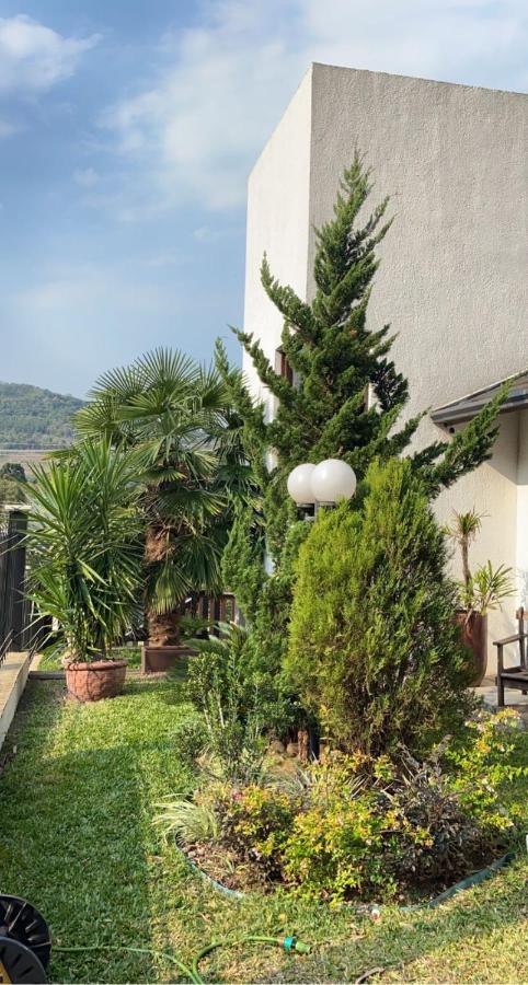 Flat Deluxe Gramado Apartment Exterior photo